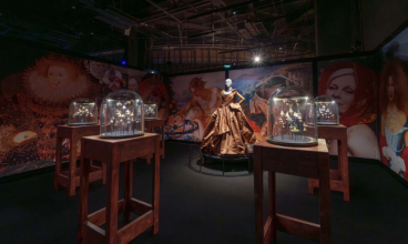 2026/7/1-15 Vivienne Westwood《她和她的珠寶展》2026澳門站